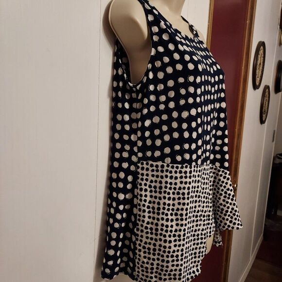 ALFANI S ex condpit to pit 18 in length 28 inches - Picture 2 of 4